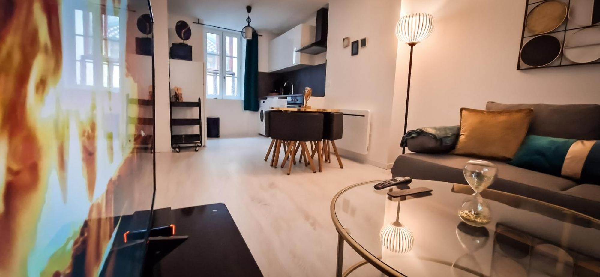L'Art Deco 3 Etoiles Wifi, Netflix, Disney, Coeur De Bastide Villefranche-de-Rouergue Buitenkant foto